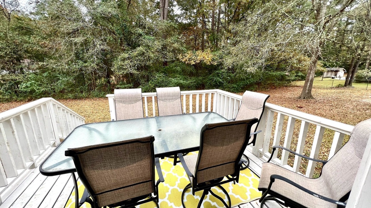 Photo of Outdoor in Laurel