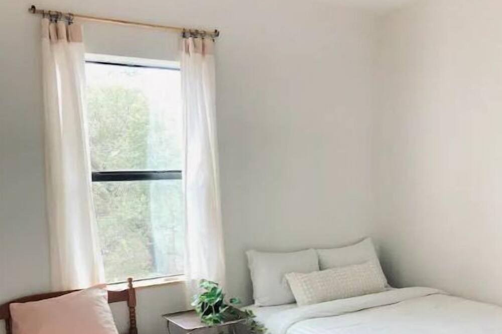 Photo of Bedroom in Hutchinson