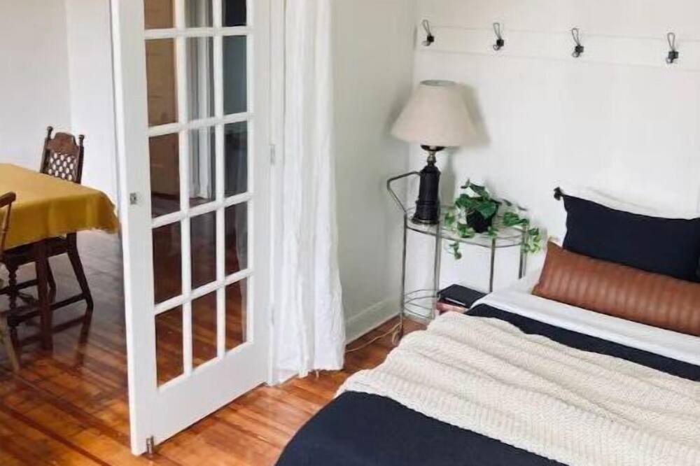 Photo of Bedroom in Hutchinson