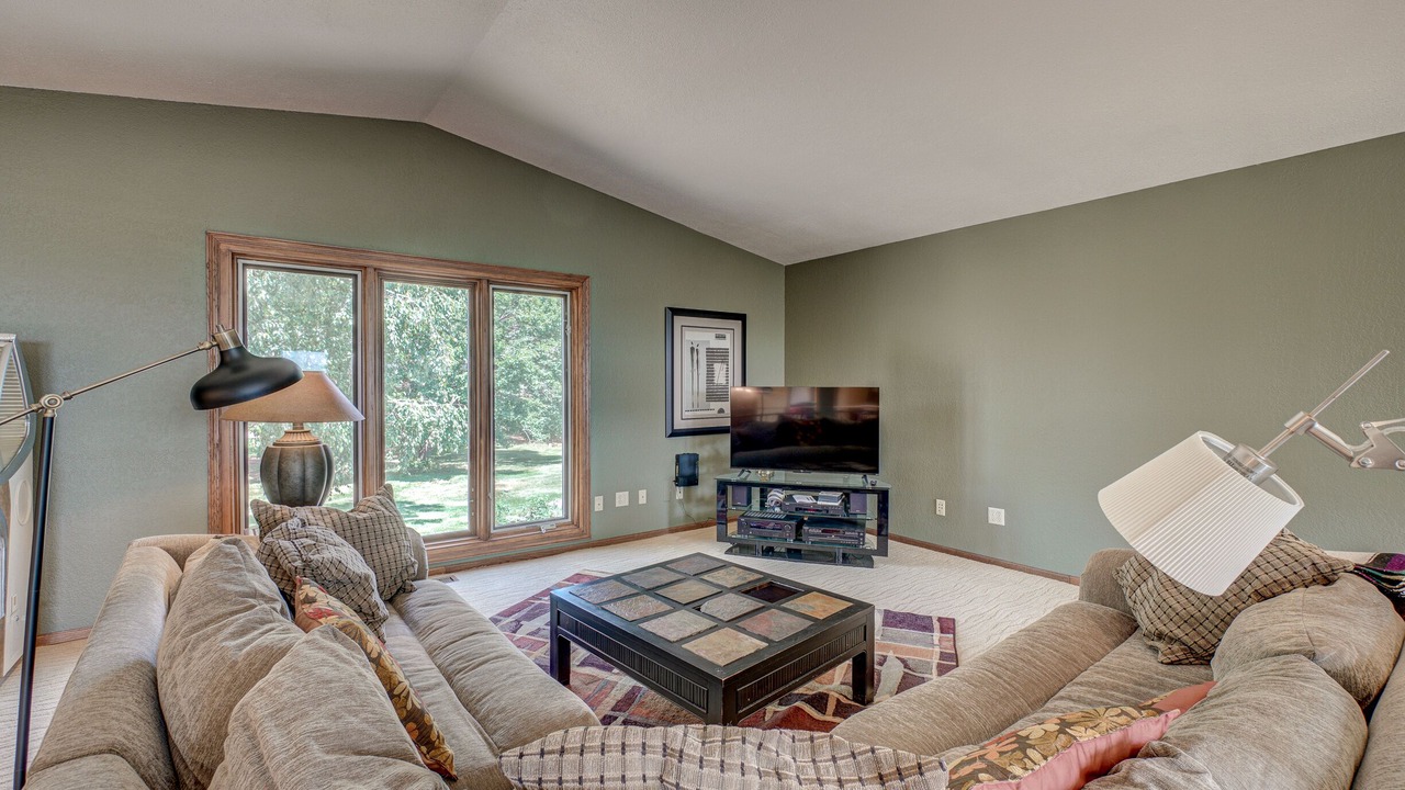 Photo of Livingroom in Hudson