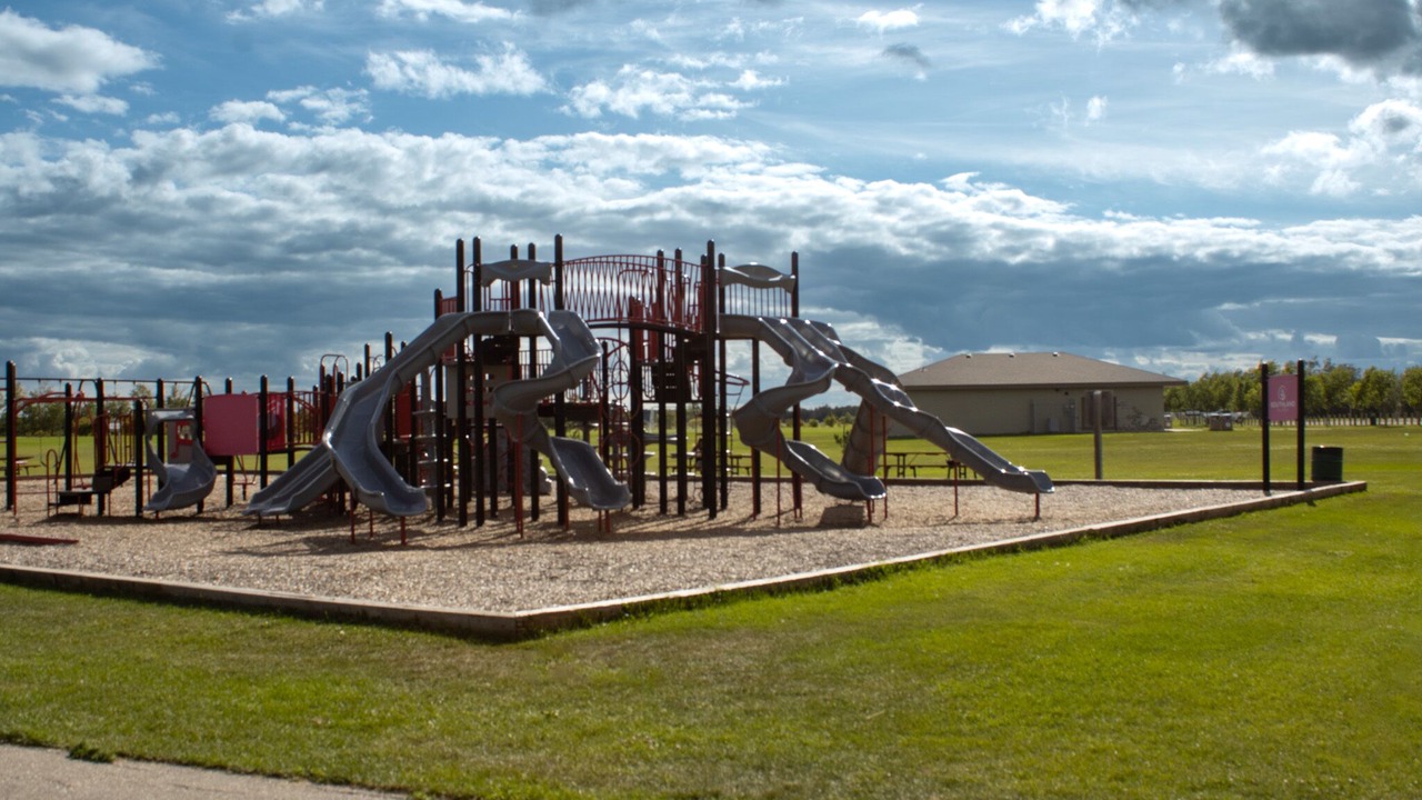 Photo of Others in Steinbach