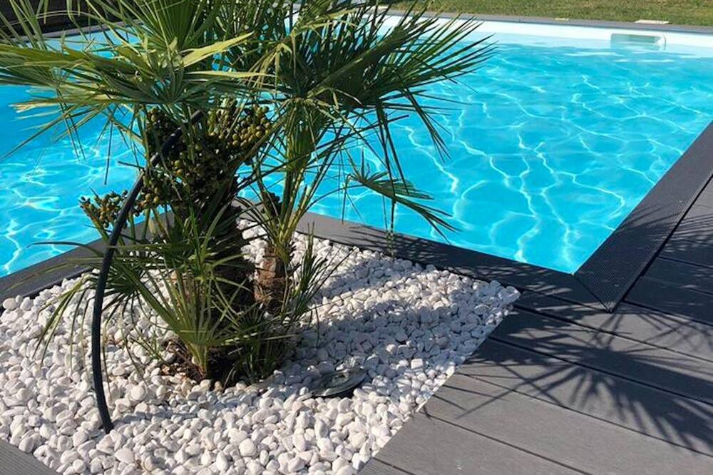 Photo of Outdoor in Longages