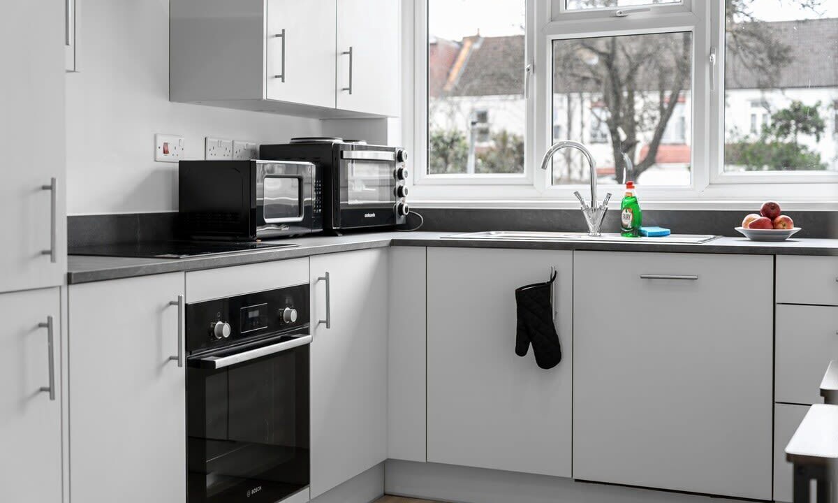Photo of Kitchen in Wembley Central