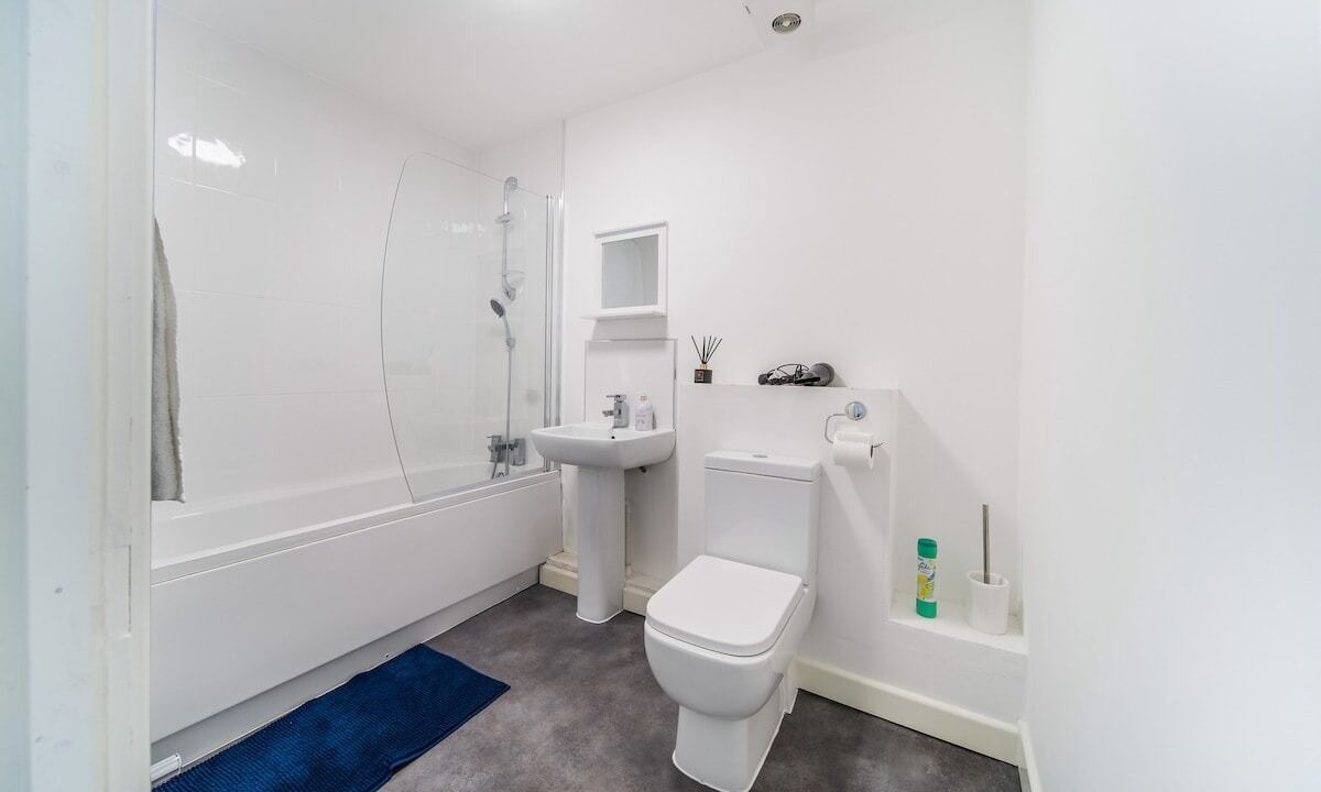 Photo of Others in George Green