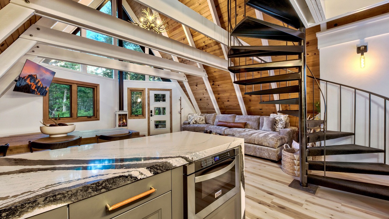 Photo of Kitchen in Christmas Valley