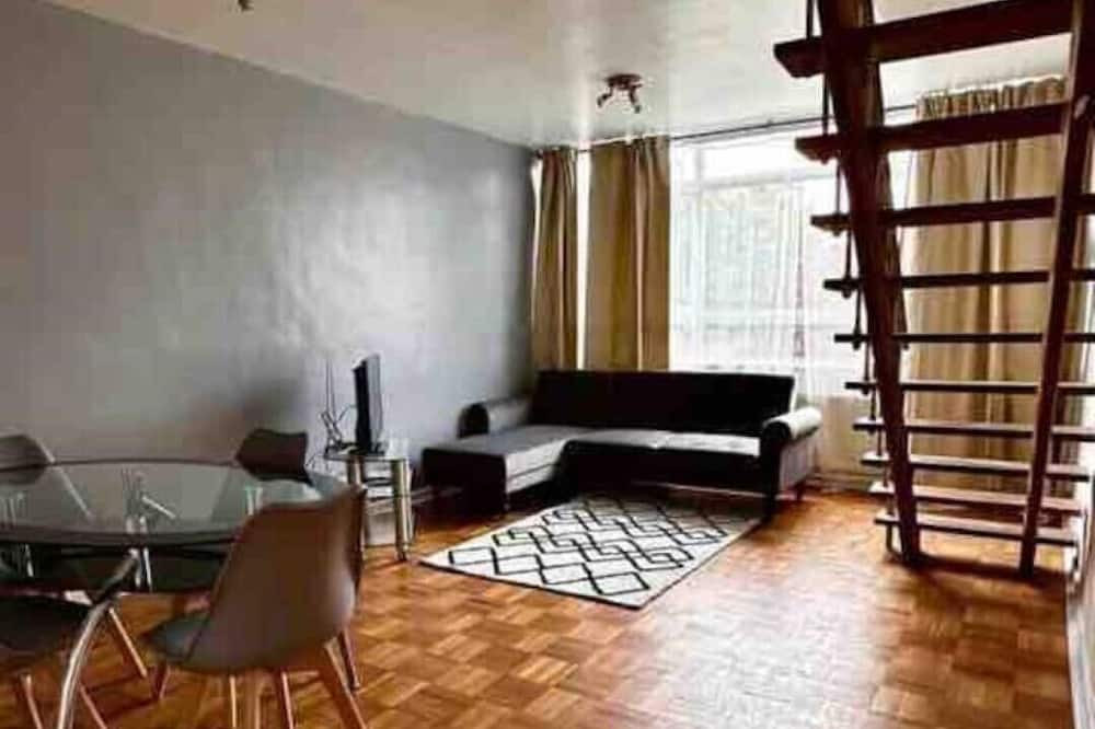 Photo of Others in West Hill