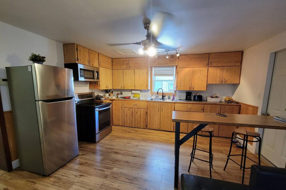 Photo of Kitchen in Deseronto