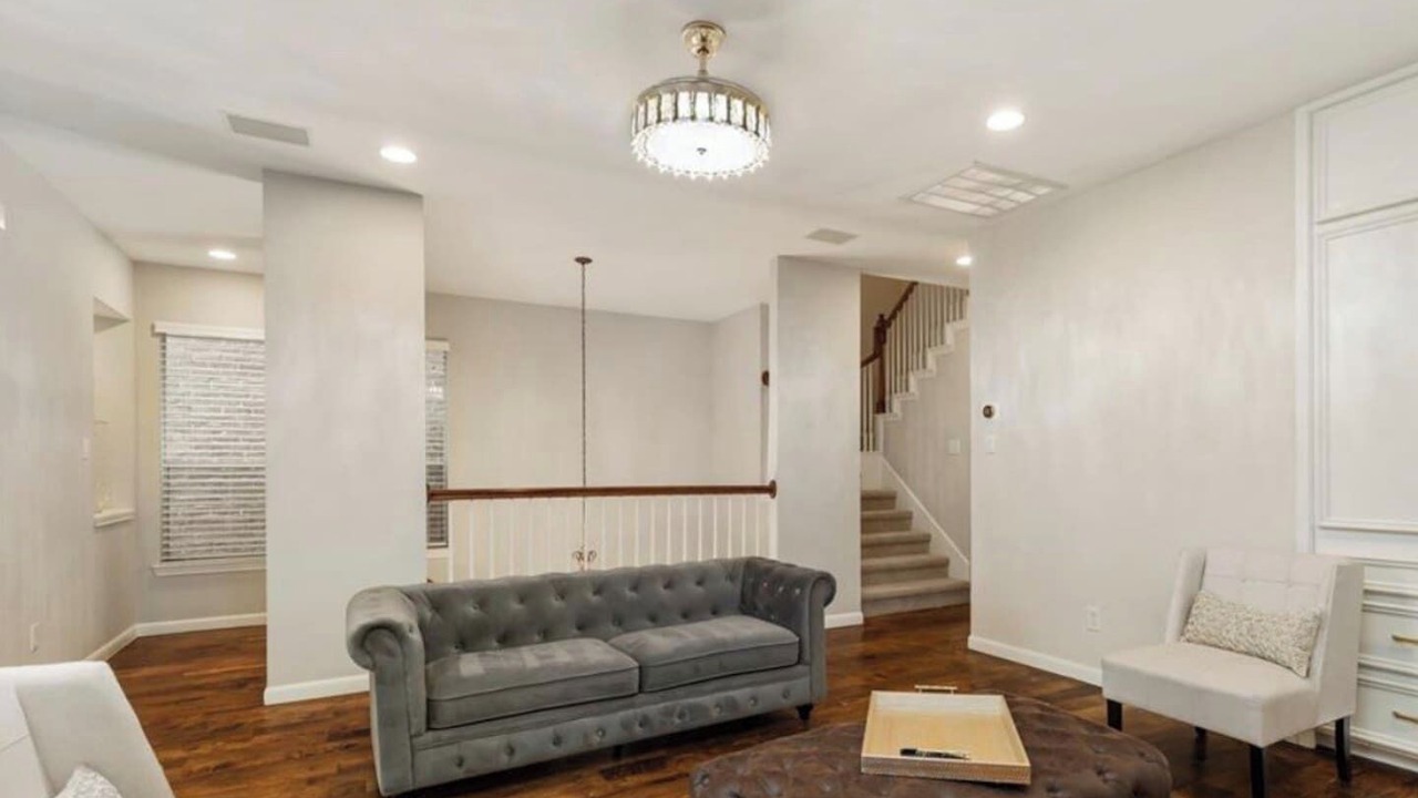 Photo of Livingroom in Uptown
