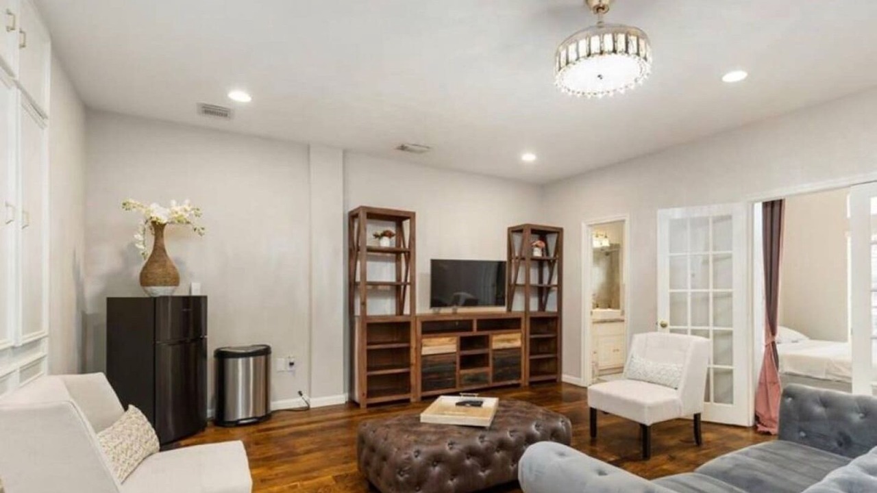 Photo of Livingroom in Uptown