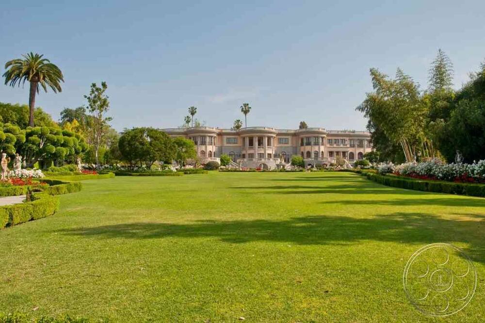 Photo of Others in Pasadena