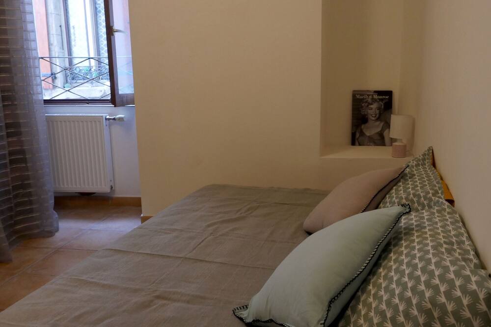 Photo of Bedroom in Largentiere