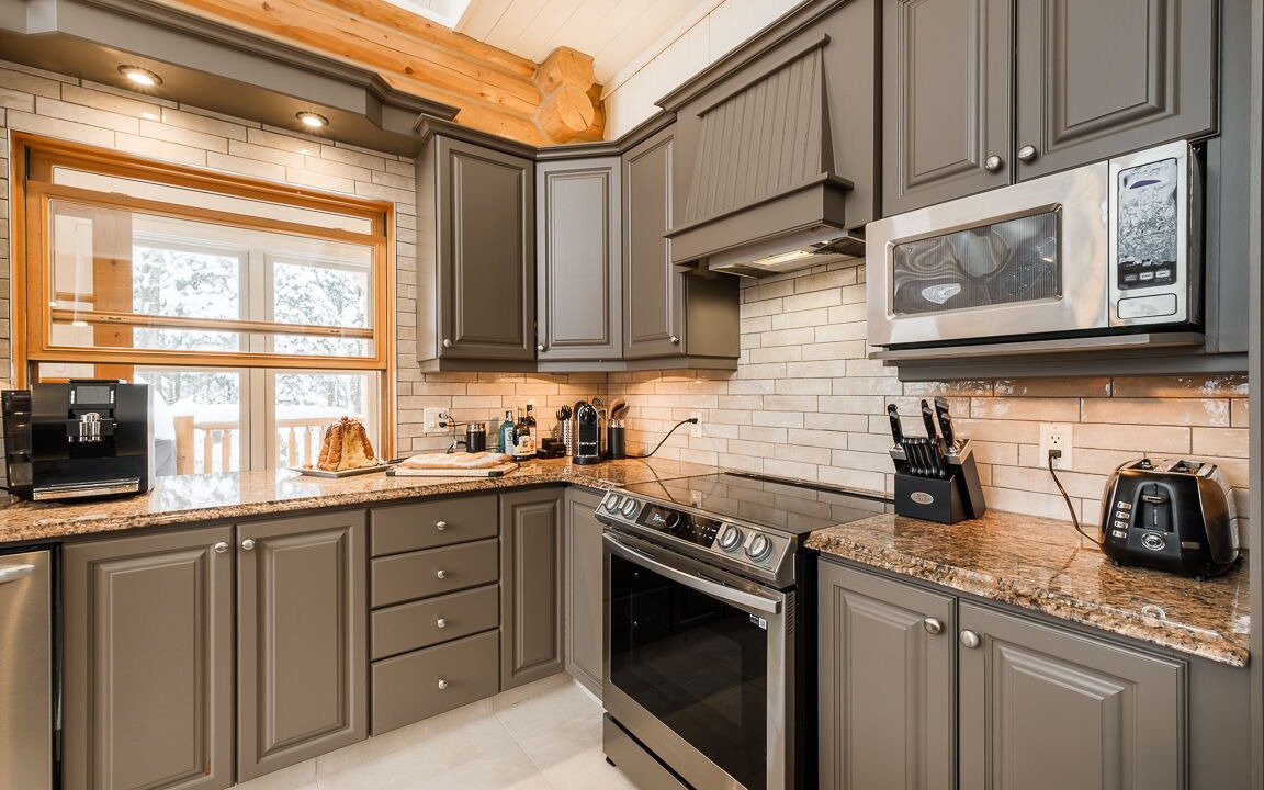 Photo of Kitchen in Fiddler Lake Resort