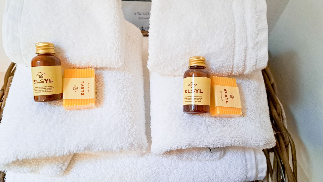 Photo of Others in Flore