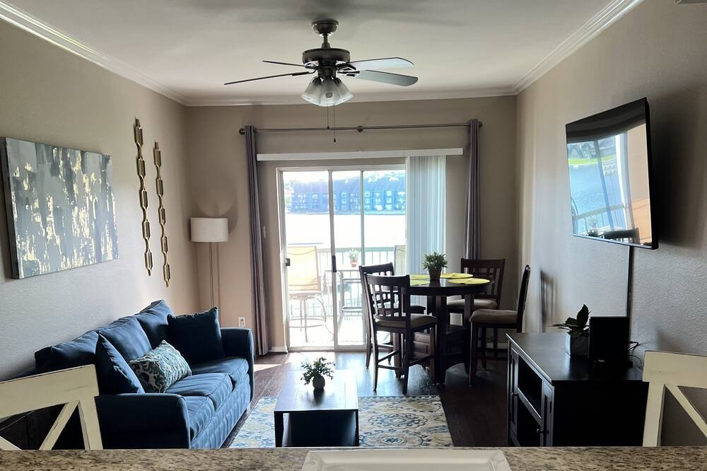 Photo of Outdoor in Walden on Lake Conroe