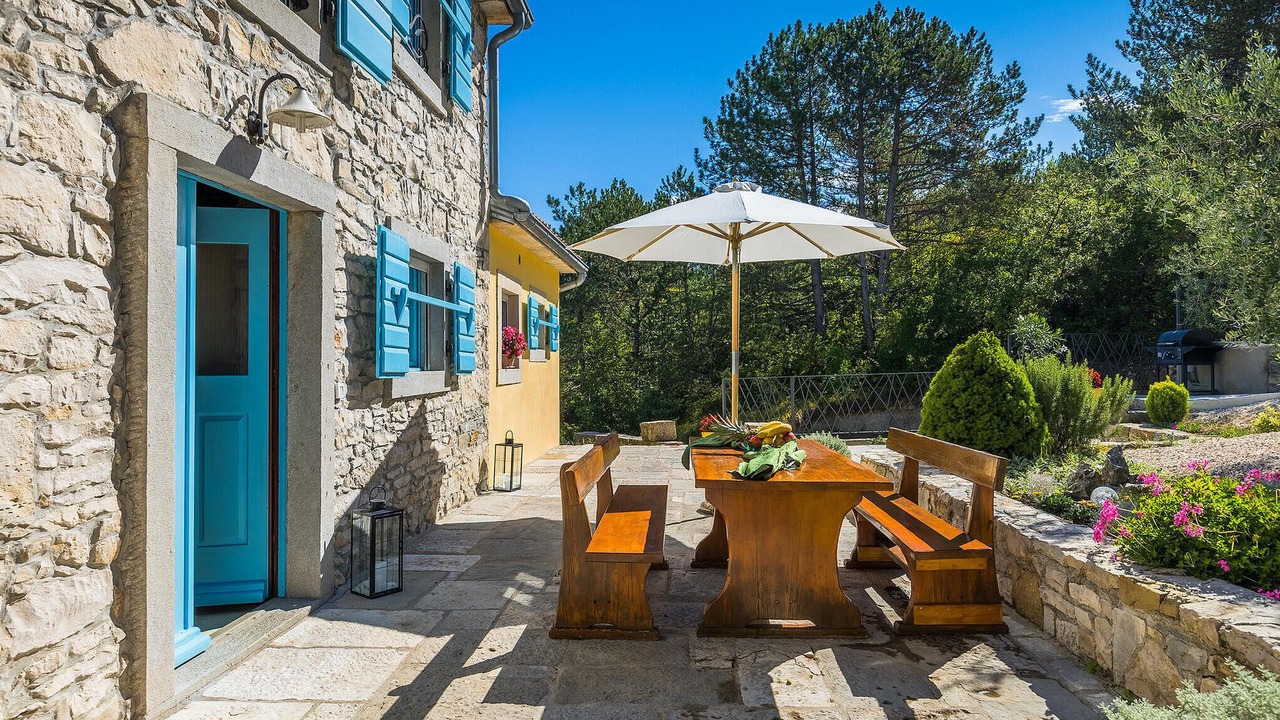 Photo of Outdoor in Rogocana