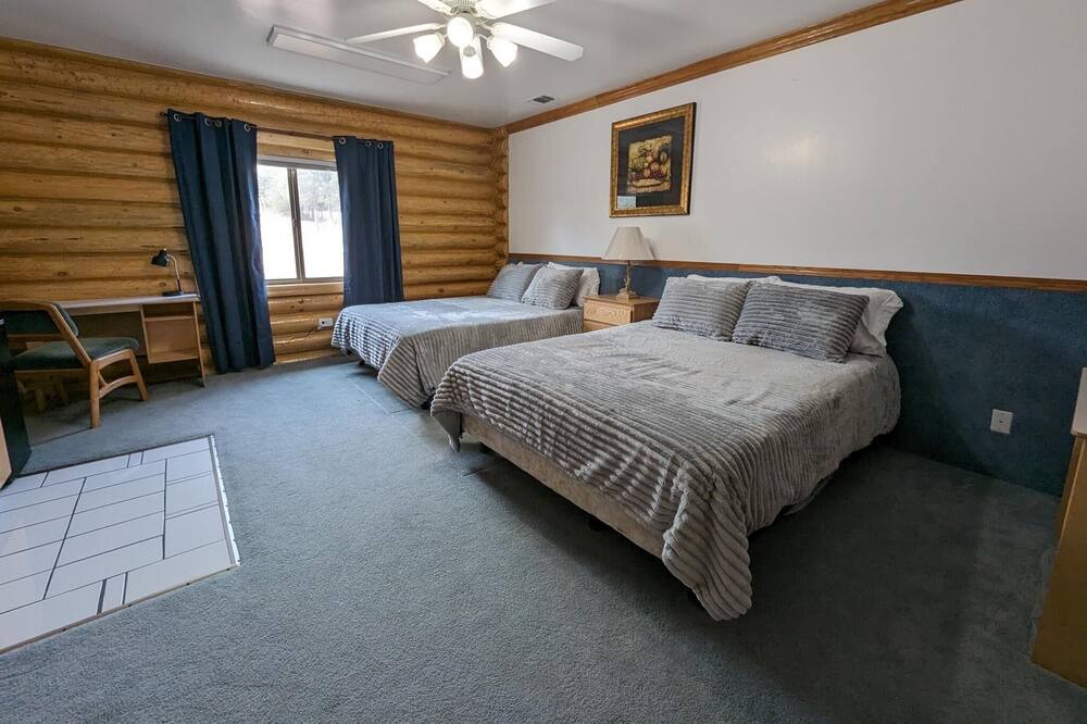 Photo of Bedroom in Hot Springs