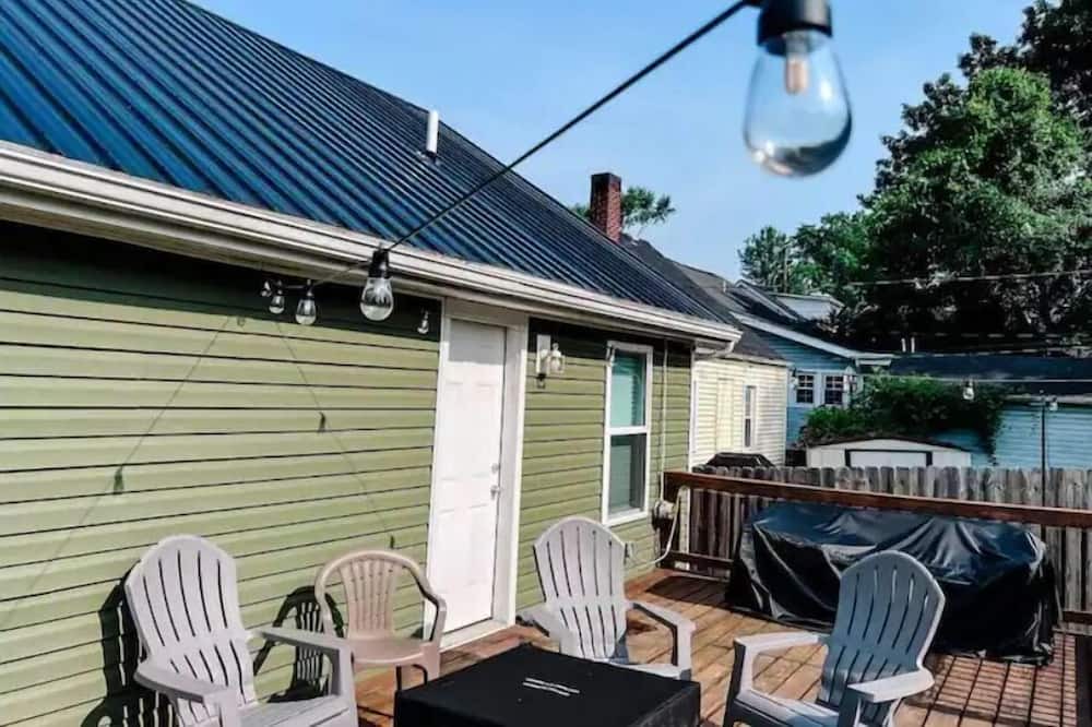 Photo of Outdoor in Huntington