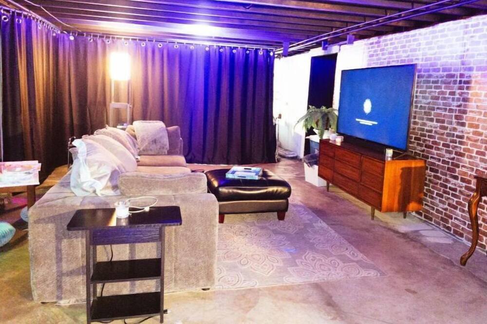 Photo of Bedroom in St. Louis