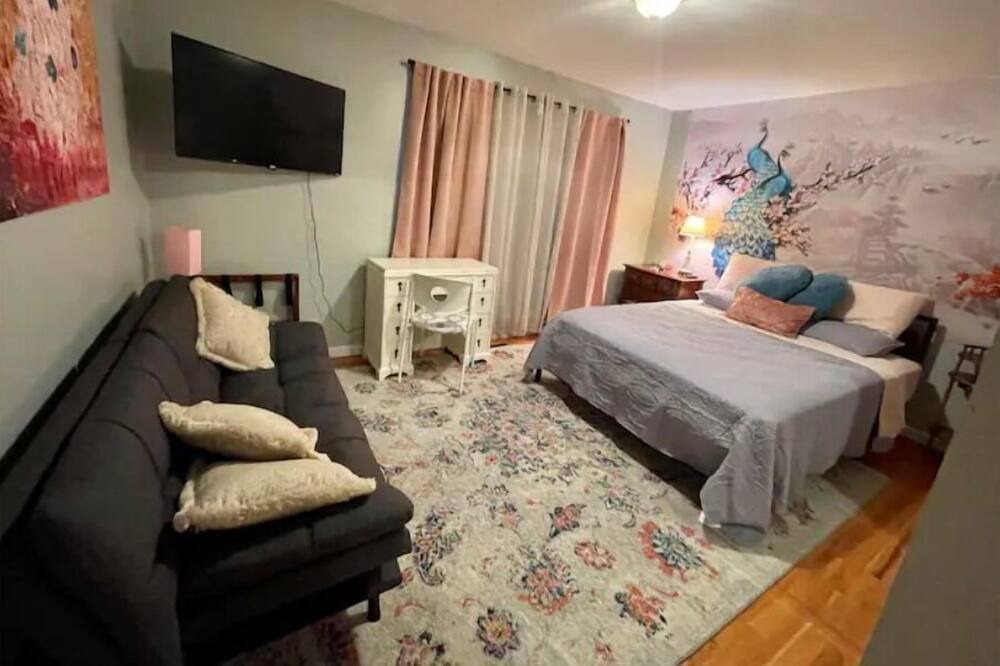 Photo of Bedroom in St. Louis
