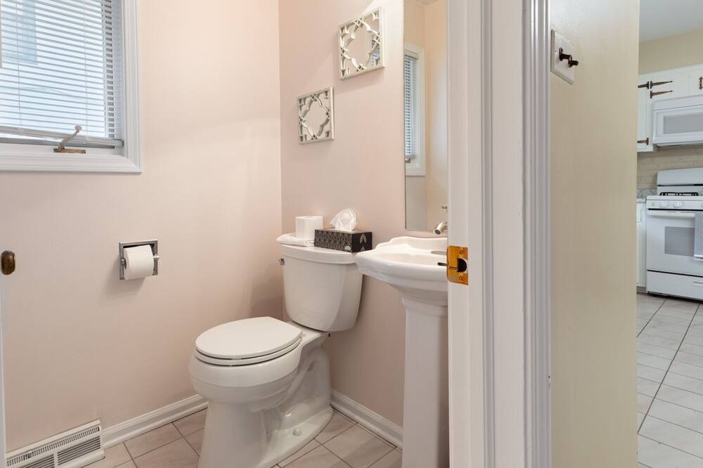 Photo of Bathroom in Lake Forest
