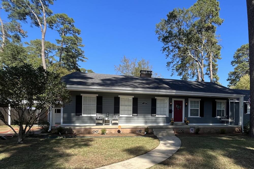 Photo of Outdoor in Caddo Heights-South Highlands