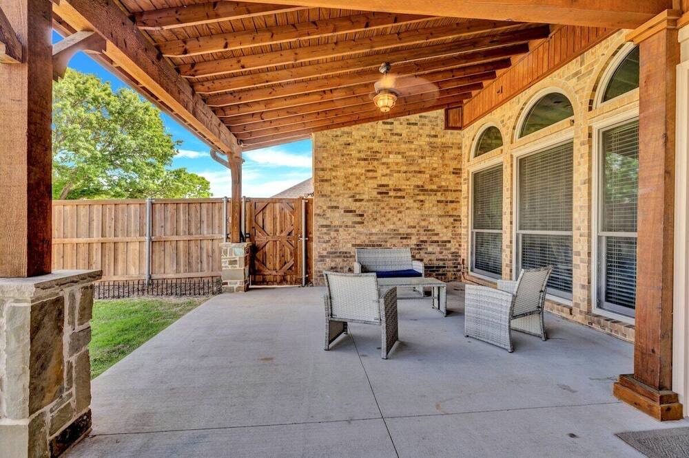 Photo of Patio Balcony in Allen
