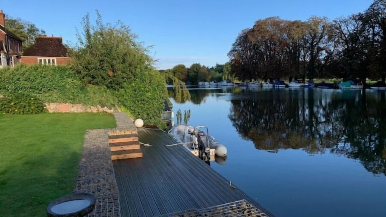 Photo of Outdoor in Whitchurch-on-Thames