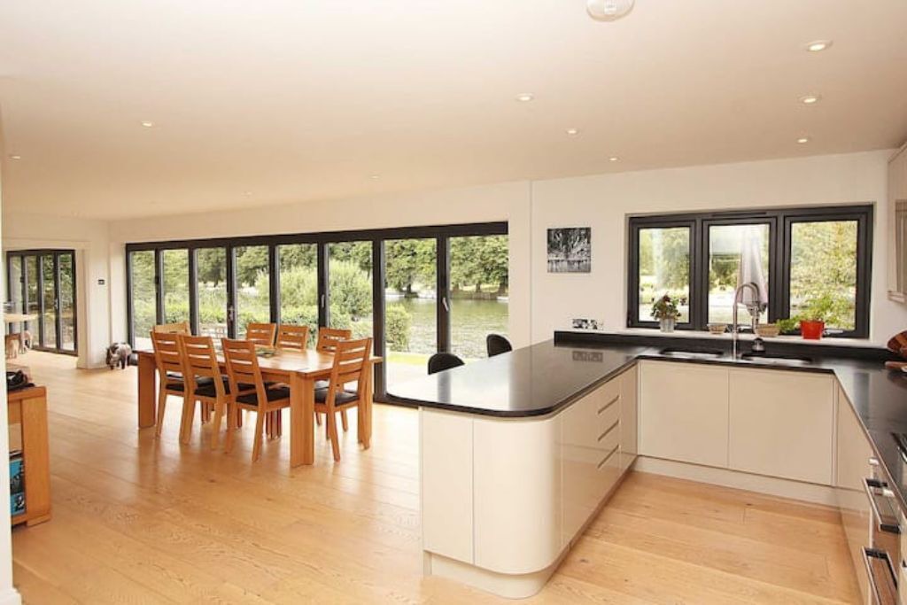 Photo of Kitchen in Whitchurch-on-Thames