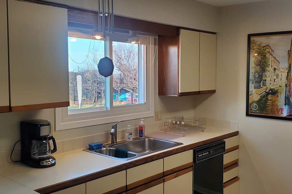 Photo of Kitchen in Eastlake