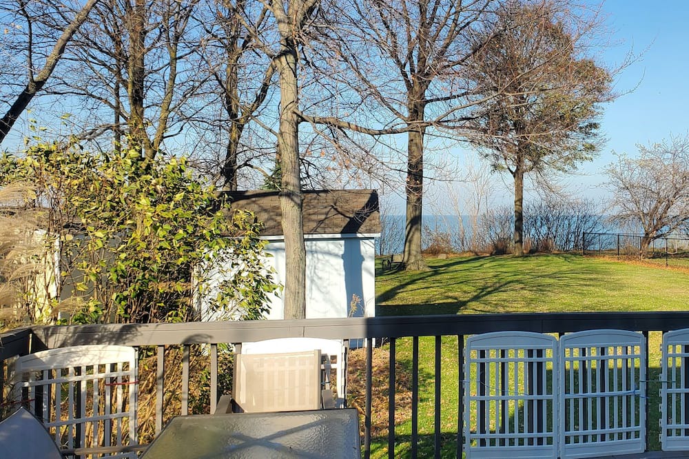 Photo of Outdoor in Eastlake