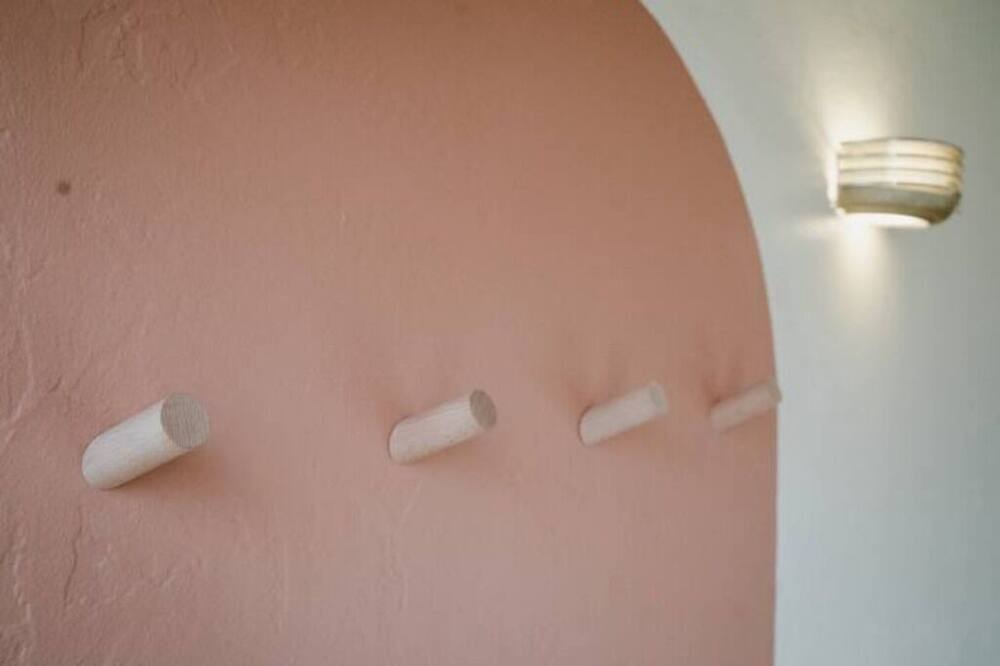 Photo of Others in Hale