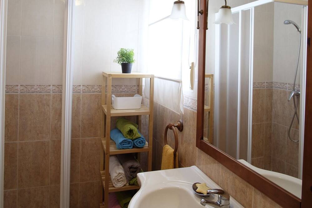 Photo of Bathroom in La Marina