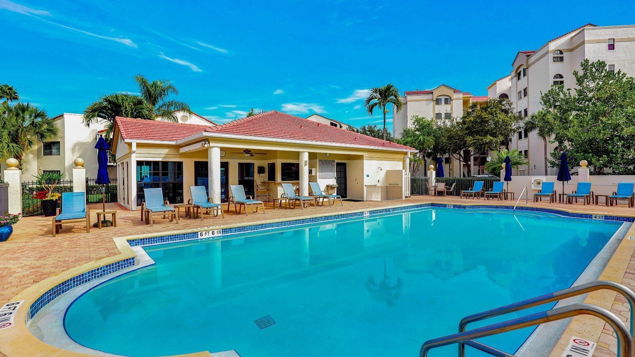 Photo of Outdoor in Pelican Bay