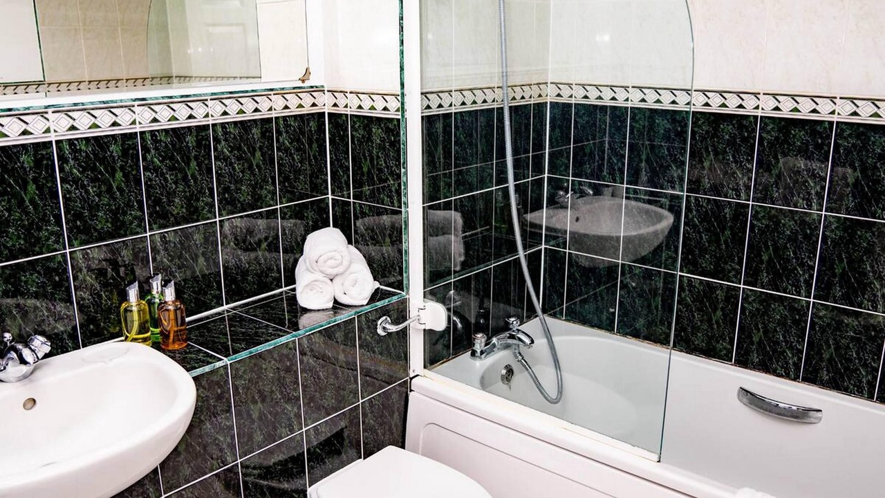 Photo of Bathroom in Hemel Hempstead