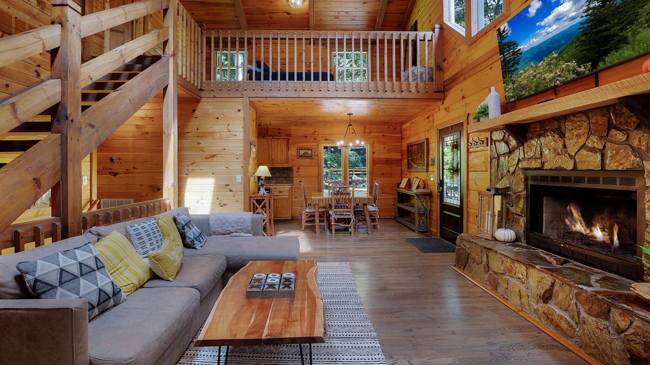 Photo of Livingroom in Cherry Log