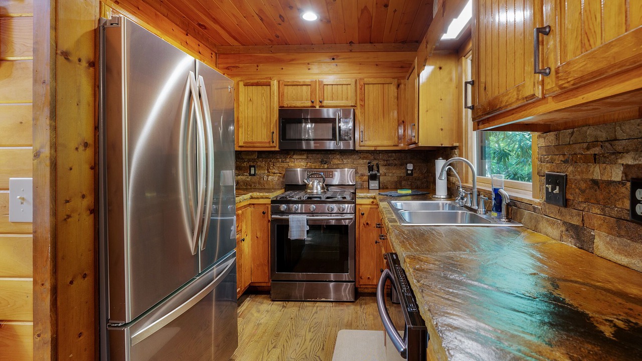 Photo of Kitchen in Cherry Log