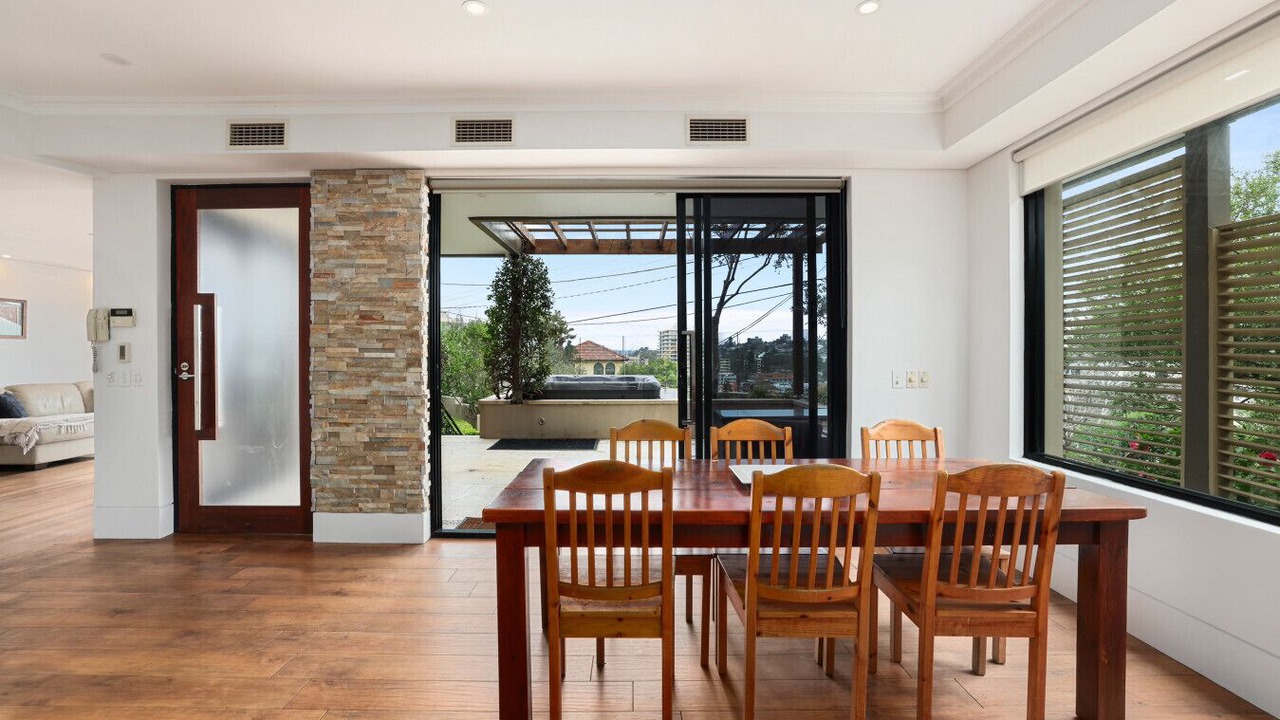 Photo of Others in Queenscliff