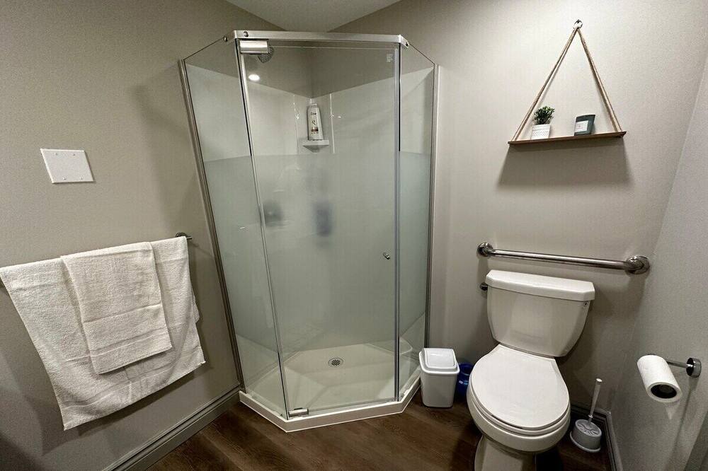 Photo of Bathroom in Oro-Medonte