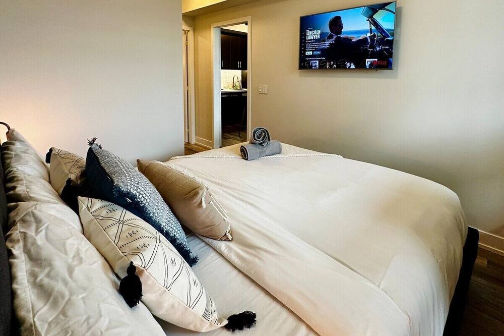 Photo of Bedroom in Innisfil