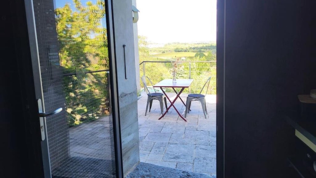 Photo of Patio Balcony in Grospierres
