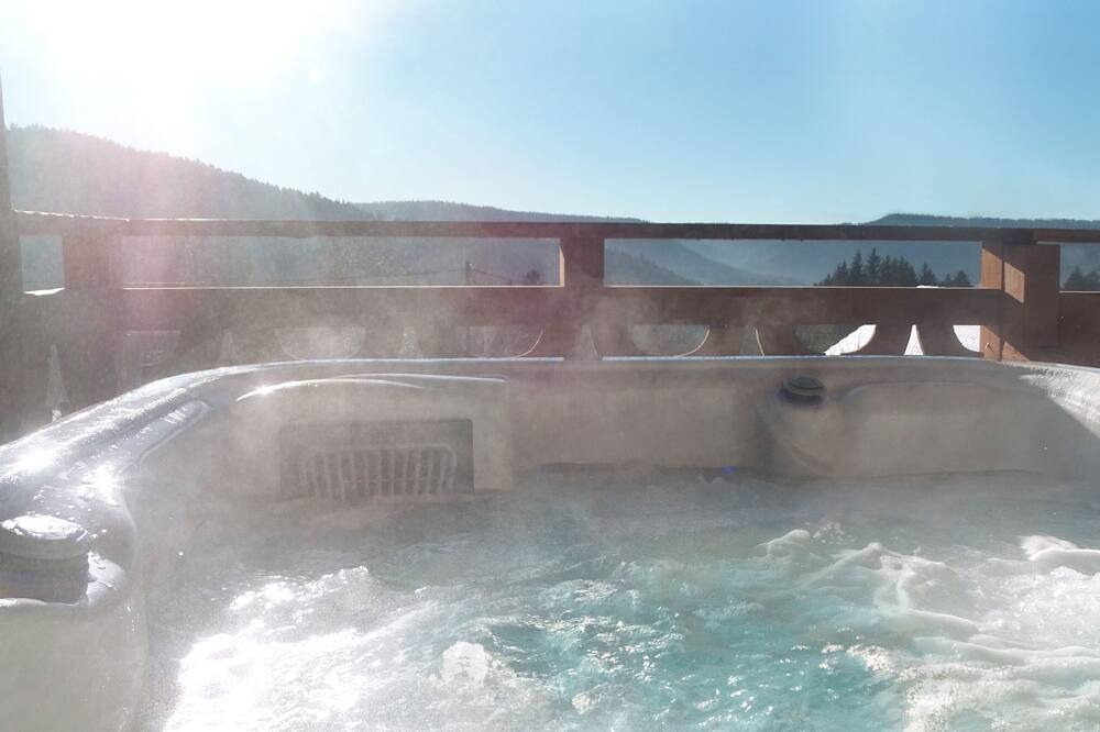 Photo of Others in Liezey