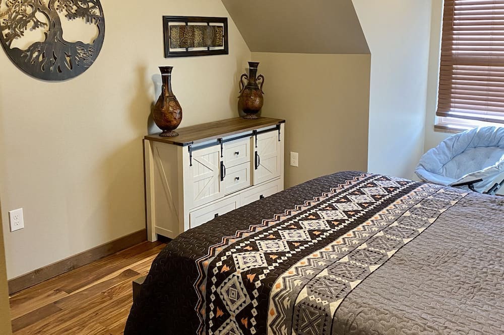 Photo of Bedroom in Ferndale