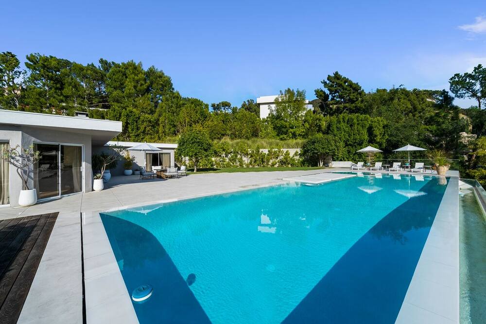 Photo of Outdoor in Beverly Glen