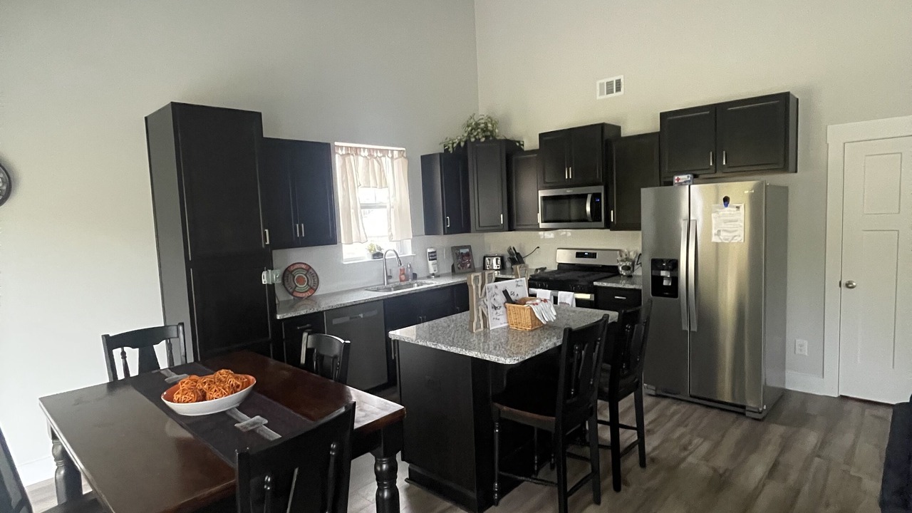Photo of Kitchen in Central