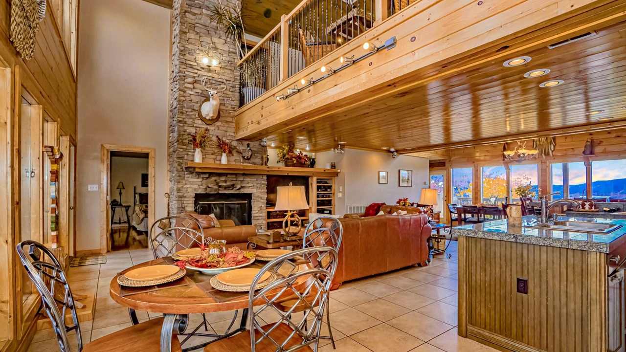 Photo of Livingroom in Gatlinburg - Pigeon Forge