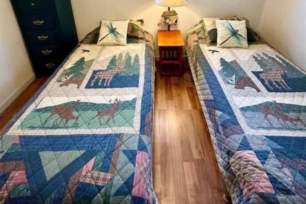 Photo of Bedroom in Herron