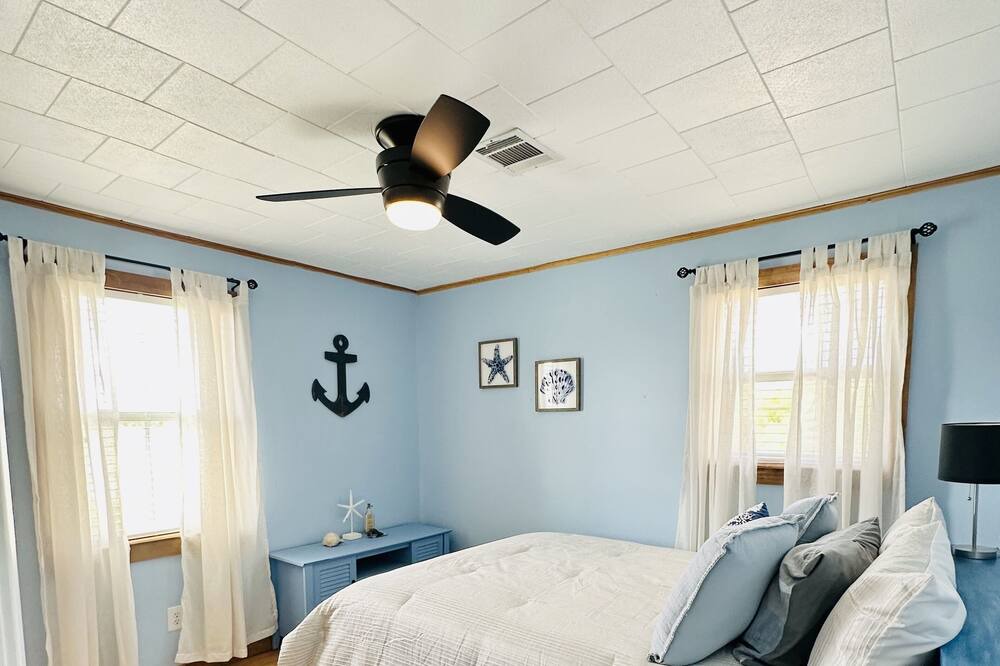 Photo of Bedroom in Port O Connor