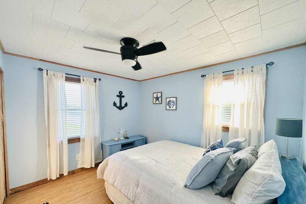 Photo of Bedroom in Port O Connor