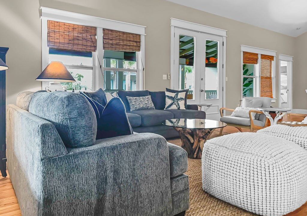Photo of Livingroom in Seacrest Beach
