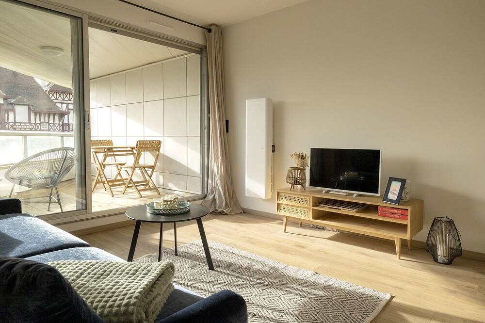 Photo of Livingroom in Behobie